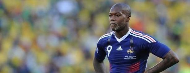 Djibril Cissé durante un encuentro con Francia/ Lainformacion.com