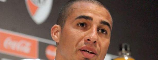 David Trezeguet durante su presentación con River Plate/ Lainformacion.com