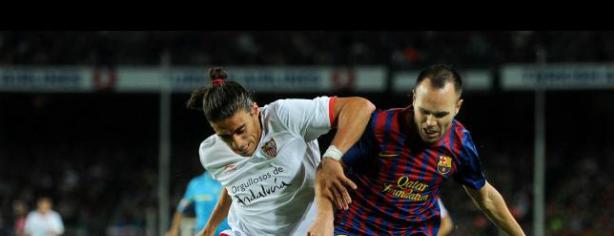 Martín Cáceres contra el Barcelona / Foto: lainformacion.com