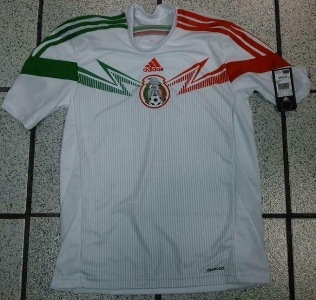 Camiseta blanca de México para el Mundial de Brasil 2014