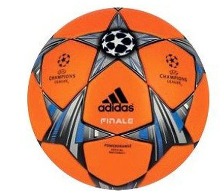 Winter ball Adidas Champions League 2013-2014