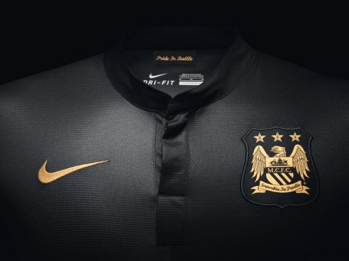 La nueva camiseta suplente negra del Manchester City 2013-2014 - Futbolprimera