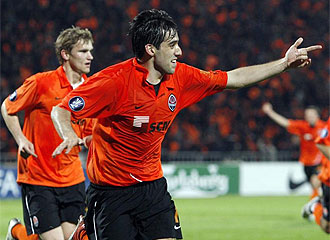 Ilsinho celebra su gol in extremis. Será la primera final europea para el Shakhtar Donetsk