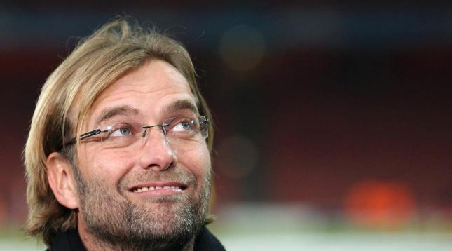 Kloop durante un encuentro con el Borussia Dortmund