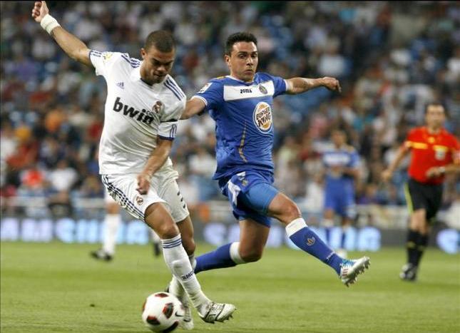 Real Madrid y Getafe se miden en el Bernabéu. Foto; lainformacion.com/EFE