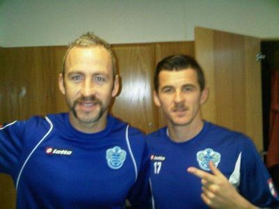 Shaun Derry y Joey Barton Movember Moustache