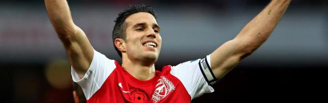 Robin Van Persie celebra un gol con el Arsenal